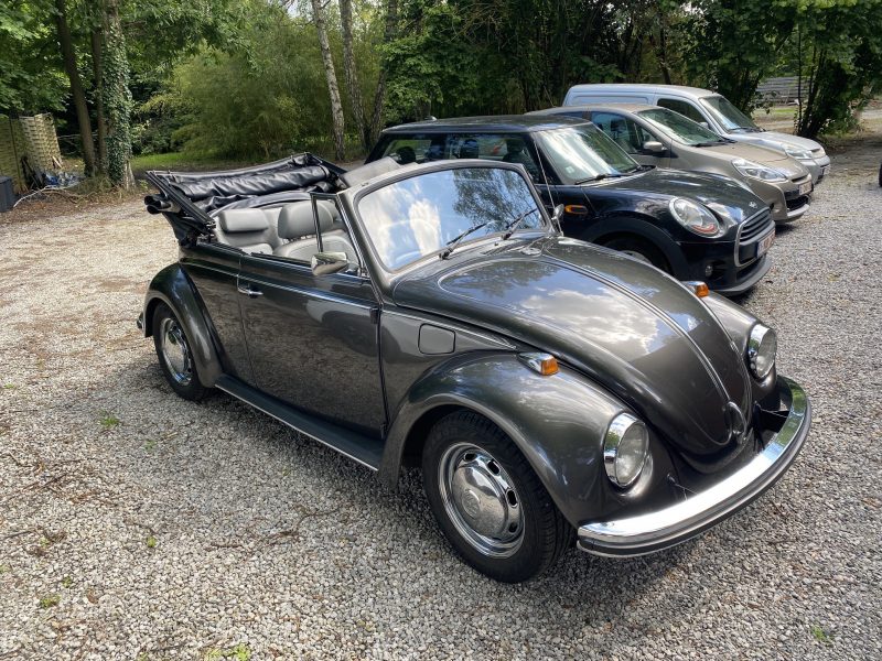 VW Coccinelle Cabriolet 1300 * 1970 * Très bon état *