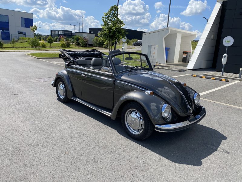 VW Coccinelle Cabriolet 1300 * 1970 * Très bon état *