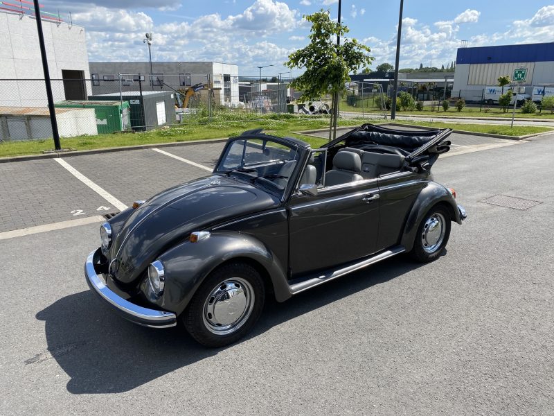 VW Coccinelle Cabriolet 1300 * 1970 * Très bon état *