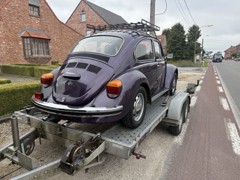 VW Coccinelle 1200 * 1975 * Violet Porsche *