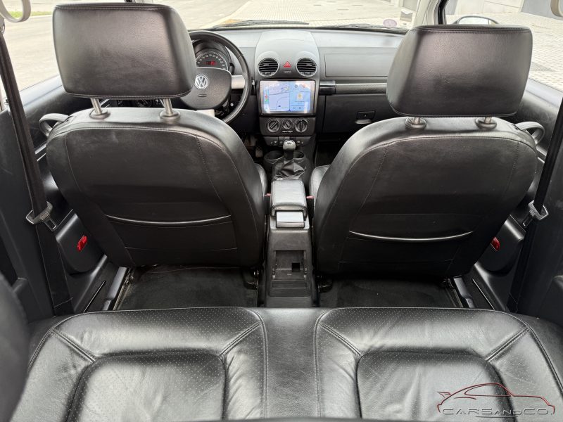 VOLKSWAGEN NEW BEETLE 1.6i 102 CH – ESSENCE / GPL-LPG – 2006 – CUIR – CARPLAY – GARANTIE 1 AN