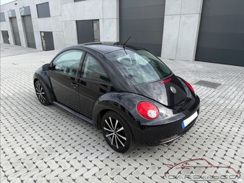 VOLKSWAGEN NEW BEETLE 1.6i 102 CH – ESSENCE / GPL-LPG – 2006 – CUIR – CARPLAY – GARANTIE 1 AN